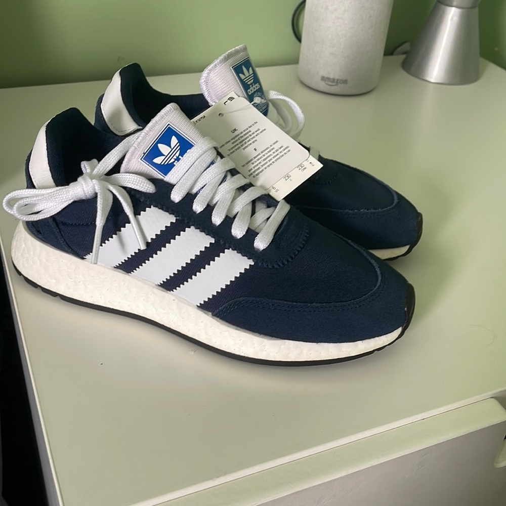 ADIDAS sneakers size 6. Brand new without box.